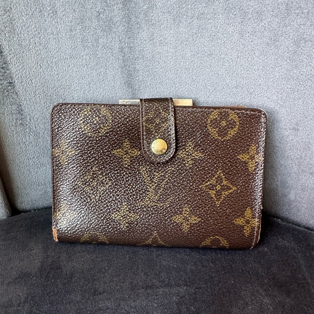 Louis Vuitton French Kiss Lock Monogram Wallet - Vintage Authentic